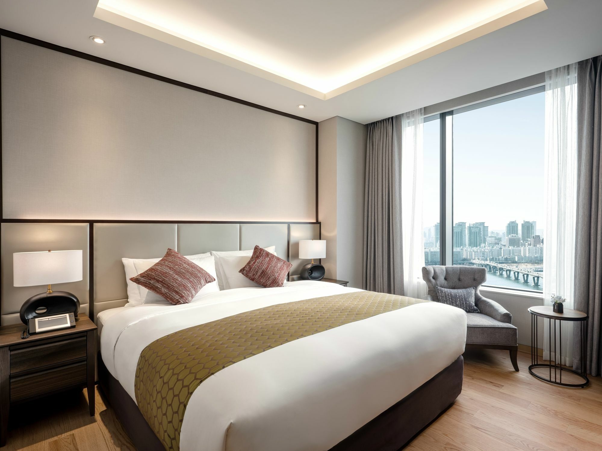 Grand Mercure Ambassador Hotel And Residences Seoul Yongsan Exterior photo